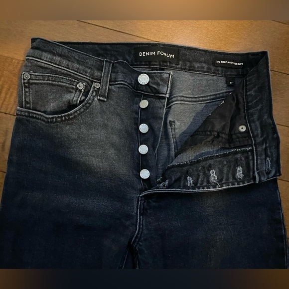 Yoko High Rise Slim Denim Forum Washed black jeans. - Picture 1 of 5